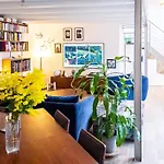 Exceptional 2 Bedroom Apartment In Paris