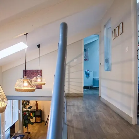 Exceptional 2 Bedroom In Appartamento Parigi