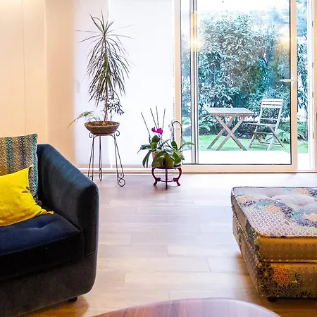 Exceptional 2 Bedroom In Appartamento Parigi